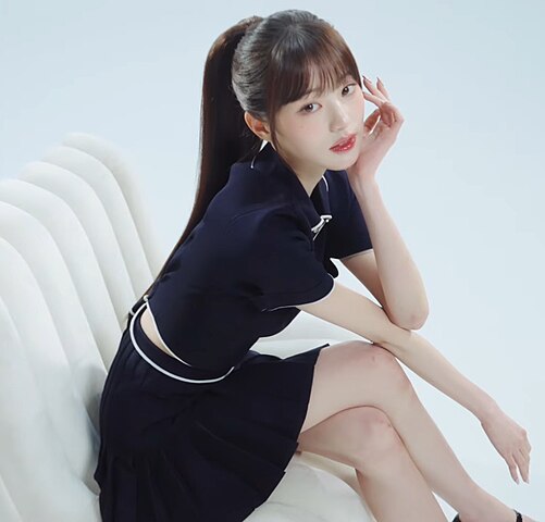 Jang Wonyoung: A beautiful 4th-generation K-pop girl